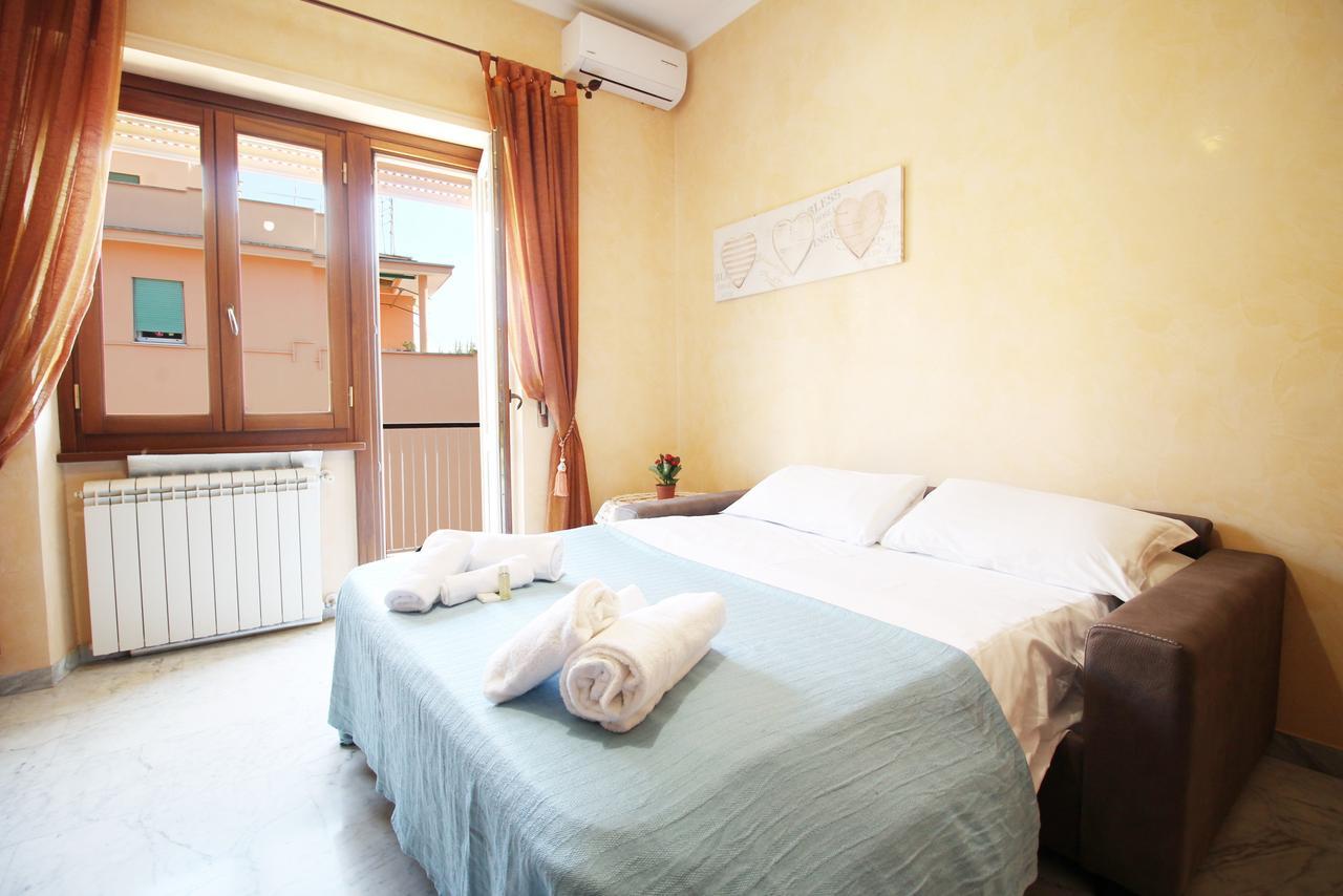 Monteverde Bright Apartment With Garage ローマ エクステリア 写真